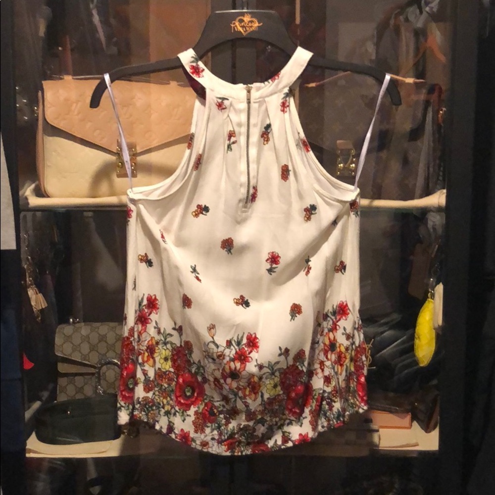 Halter top - Picture 4 of 4